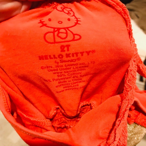 Toddler Hello Kitty Romper size 2T - Picture 3 of 3